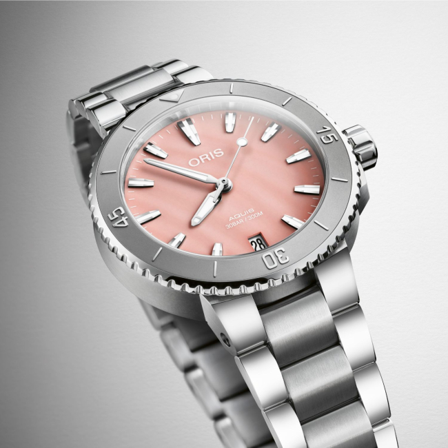 Oris aquis date clearance ladies