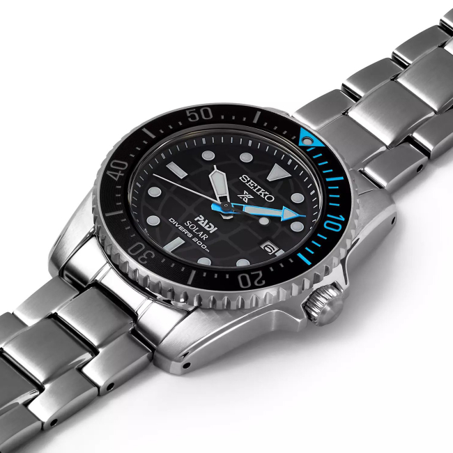 Seiko solar padi prospex hotsell dive watch